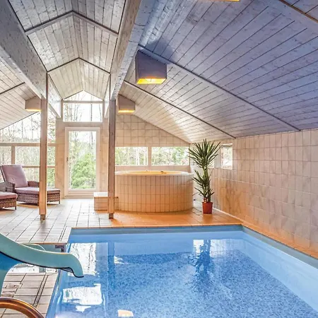 Lovely In With Sauna