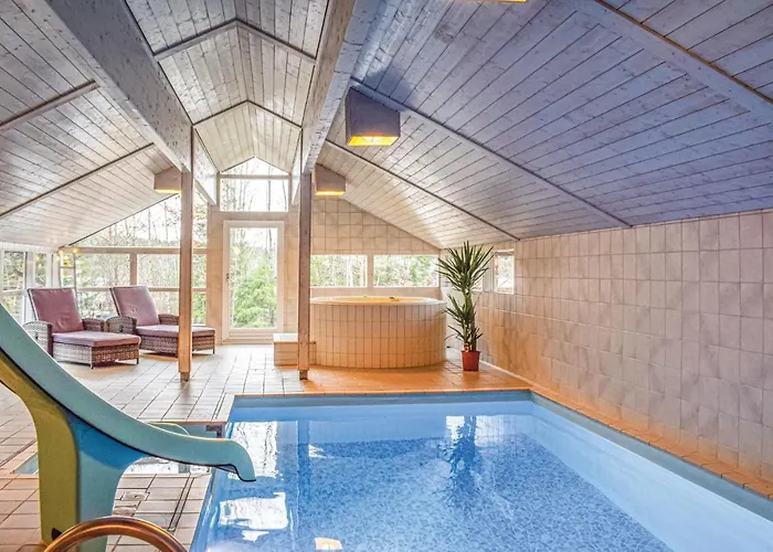 Lovely In With Sauna